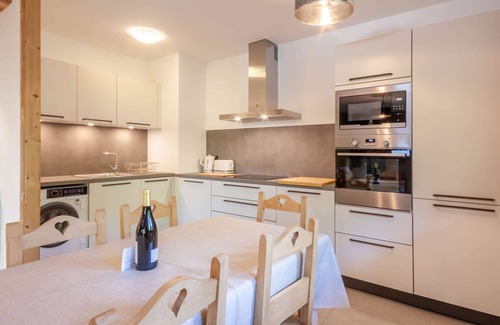 Morzine Apartment | Bergers 1 - Renovated 2 bedrooms apt Morzine centre