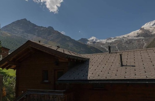 Saas-Fee Apartment | Bergfink by Interhome