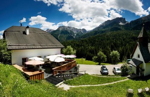 Casola Hotel | Berggasthof Trattes