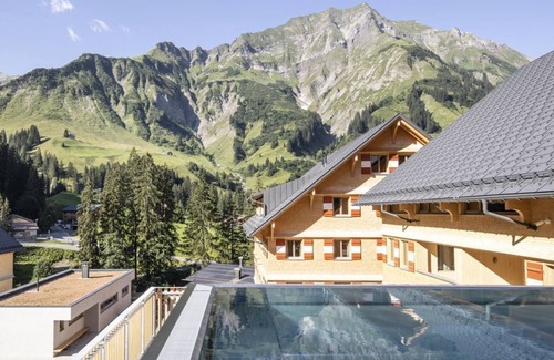 Schroecken Apartment | Bergliebe - Berghaus Schröcken - 4* Basecamp