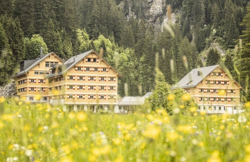 Schroecken Apartment | Bergliebe - Berghaus Schröcken - 4* Basecamp