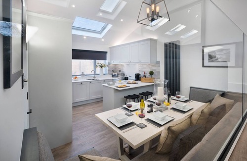 Bowness-on-Windermere Cottage | BERKELEY HOUSE, pet friendly, with open fire in Bowness-On-Windermere