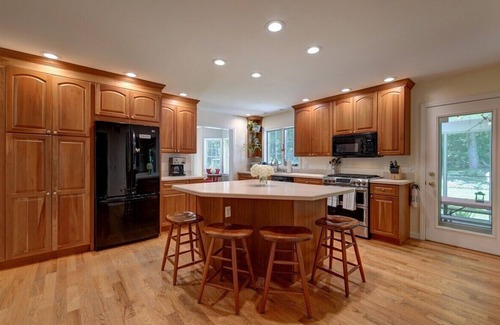 Richmond House | Berkshires Colonial on 2 Acres by Evergreen Home