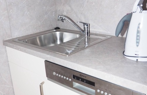 Scharbeutz Apartment | -BERLINER HOF- DIRECT BEACH LOCATION; 100% lake view/2 and 3-room comfort apartments