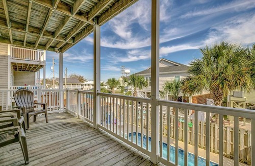 Cherry Grove Beach House | Bermuda Breeze by Coastline Resorts