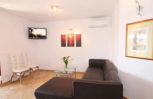 Brulo Apartment | Bernstein