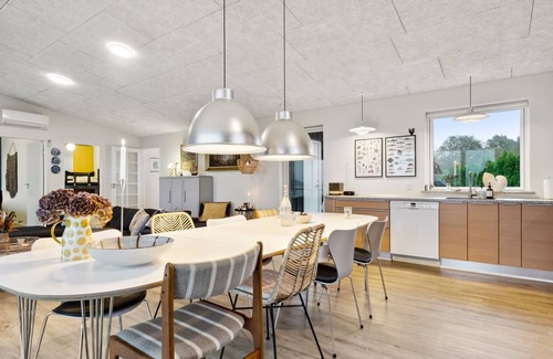 Ronbjerg House | "Berta" - 70m to the fjord by Interhome