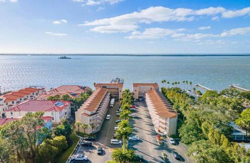 Dunedin Apartment | Beso del Sol Resort in Dunedin - Perfect Location & Relaxation!