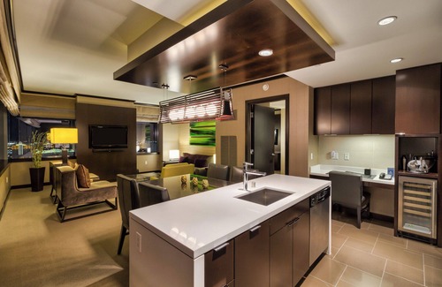 Las Vegas Strip Apartment | Best 2 BR Corner Penthouse at Vdara! Stunning Bellagio Fountain Views! Sleeps 6!