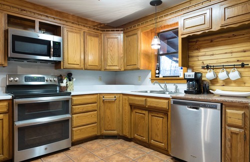 Bella Vista House | BEST Back 40 Cabin in the Woods! MTB, Hike, or just relax. Peaceful and cozy