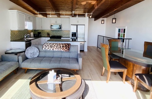 Hermosa Beach House | Best Beach Home- Steps To The Sand - Awesome !