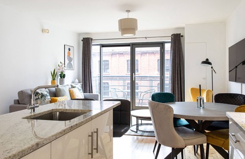 Belfast City Centre Apartment | Best City Centre Luxurious Home