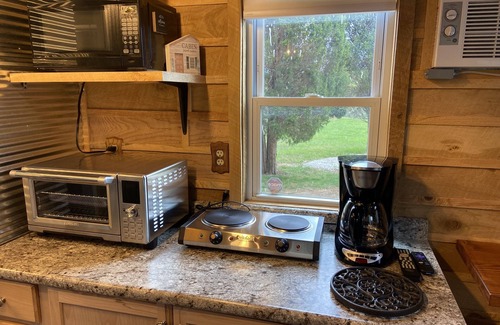 French Lick Cabin | Best Deal! TINY CABIN 5 STAR Clean- French Lick, IN -Private with VIEWS!