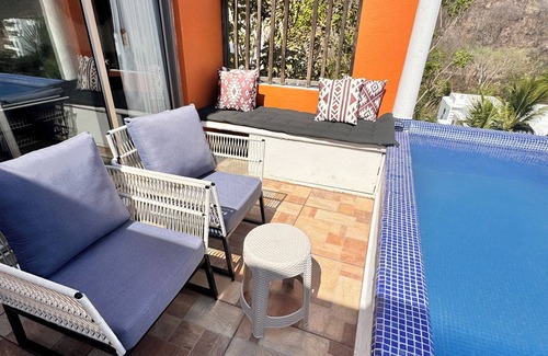 Santa Maria Huatulco Condo | Best Location on Property ~ Beachfront ~ Private Pool ~ Top Floor Corner Unit