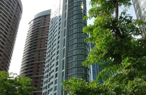 Bonifacio Global City Apartment | Best location. Bonifacio Global City (BGC) studio.
