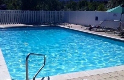 Draper House | BEST LOCATION for Vacation, Conventions, trade shows, trax, skiing-BOOK NOW!