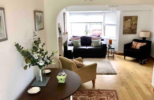 Ayr Villa | Best location in town, it is all on the doorstep.