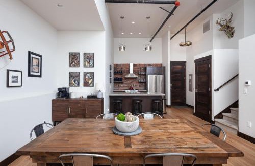 Whitefish House | BEST Location, Large & Modern, Glacier Avails!