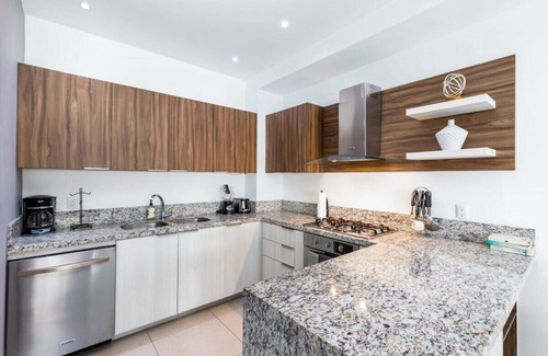 Emiliano Zapata Condo | Best Location! Middle of Romantic Zone 1 BD 2 BA