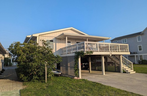 Wrightsville Beach House | Best Overall Beach Vacation Rental in the Carolinas & Includes Pier w/Boat Dock