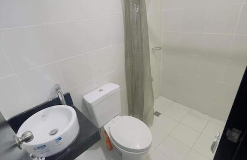 Taytay Apartment | Best Staycation @ C5 Pasig - Kasara De Ulap
