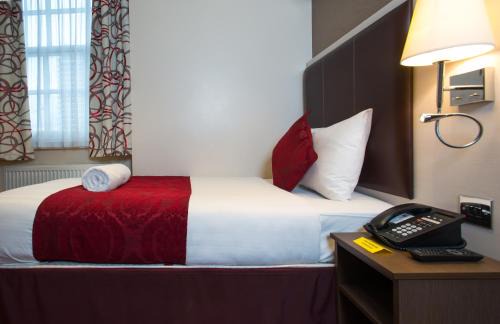 Warwick Hotel | Best Western Buckingham Palace Rd
