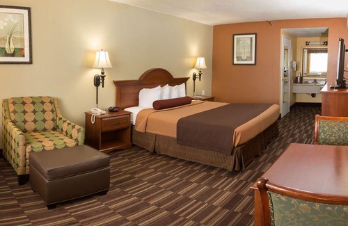 Mojave Hotel | BEST WESTERN Desert Winds