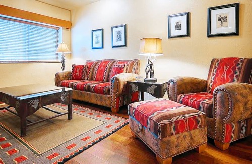 Hulett Hotel | Best Western Devils Tower Inn