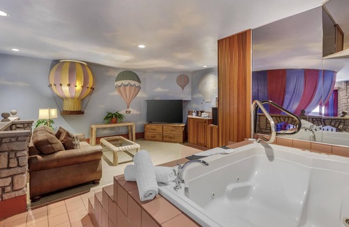 Kingston Hotel | Best Western Fireside Inn