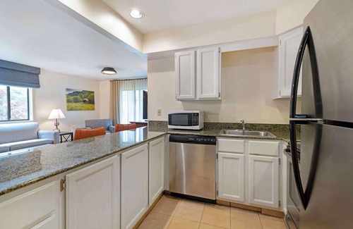 East Haven Rutland County Hotel | Best Western Inn & Suites Rutland-Killington