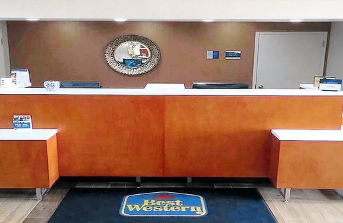 Star City Hotel | Best Western Mountaineer Inn Morgantown