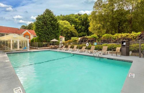 Maggie Valley Hotel | Best Western Mountainbrook Inn Maggie Valley