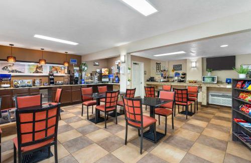 Maggie Valley Hotel | Best Western Mountainbrook Inn Maggie Valley
