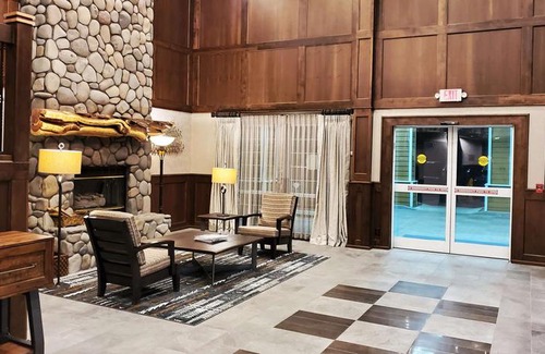 Boyd Acres Hotel | Best Western Plus Bend North