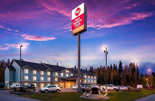 College Hotel | Best Western Plus Chena River Lodge