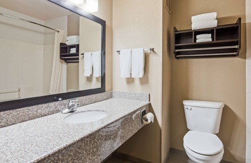 Weatherford Hotel | Best Western Plus Cutting Horse Inn & Suites