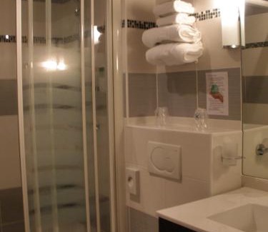 Anatole France Danton Hotel | Best Western Plus Le Havre Centre Gare