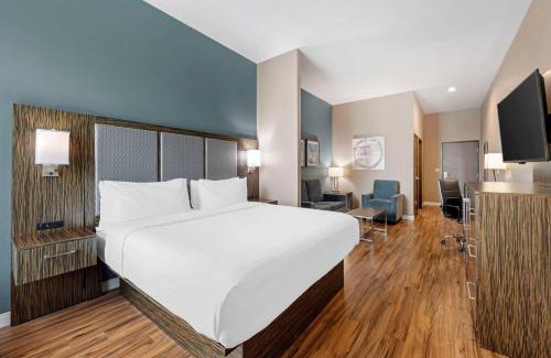 Pflugerville Hotel | Best Western Plus Pflugerville Inn & Suites