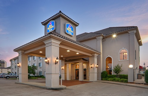 Tyler Hotel | Best Western Plus Southpark Inn & Suites