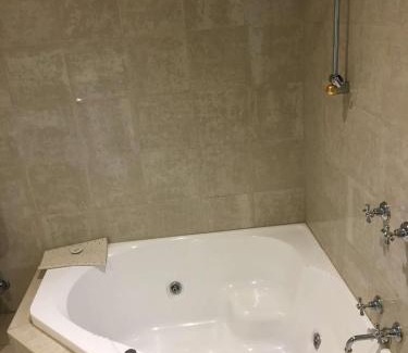 Box Hill Hotel | Best Western Plus The Tudor Box Hill