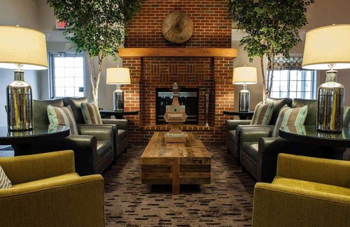 Ames Hotel | Best Western Plus University Park Inn & Suites Ames