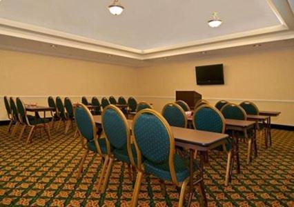 Waxahachie Hotel | Best Western Plus Waxahachie Inn & Suites