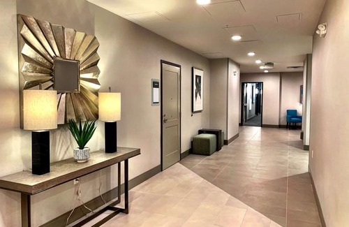 Vancouver Hotel | Best Western Premier Hotel at Fisher's Landing