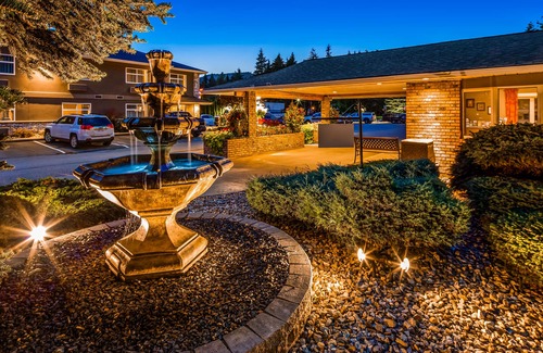 Sicamous Hotel | Best Western Sicamous Inn