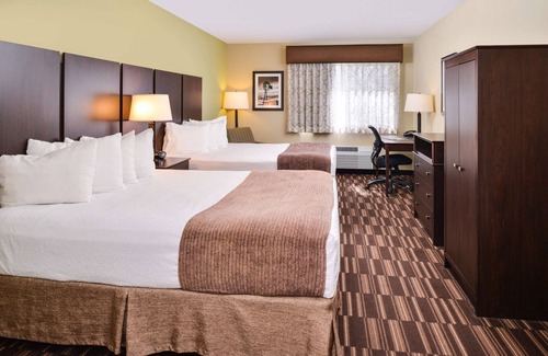 Sterling Hotel | Best Western Sundowner