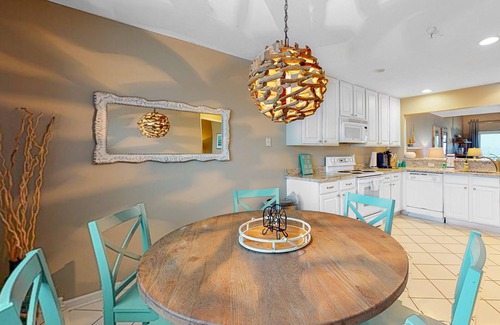 Ocean View Condo | Bethany Bay 3rd floor condo w/golf on-site, free WiFi, and balcony