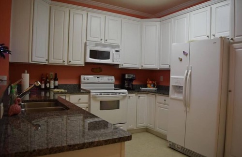 Cedar Neck Condo | Bethany Beach Island Theme 3BR/2BA/Balcy/W/D/Elevator/Garage/3.5 Miles To beach