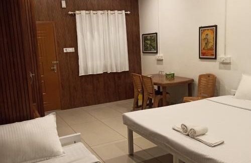 Kochi House | Bethesda Inn