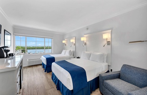 Redevelopment Area Resort | Better Choice for your Vacation! Relaxing Unit w/Bay View, Pool and Hot Tub