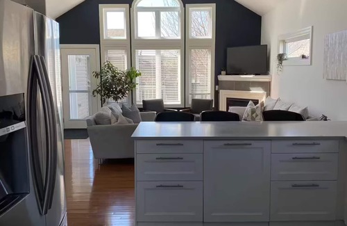 Niagara-on-the-Lake House | Between the Vines